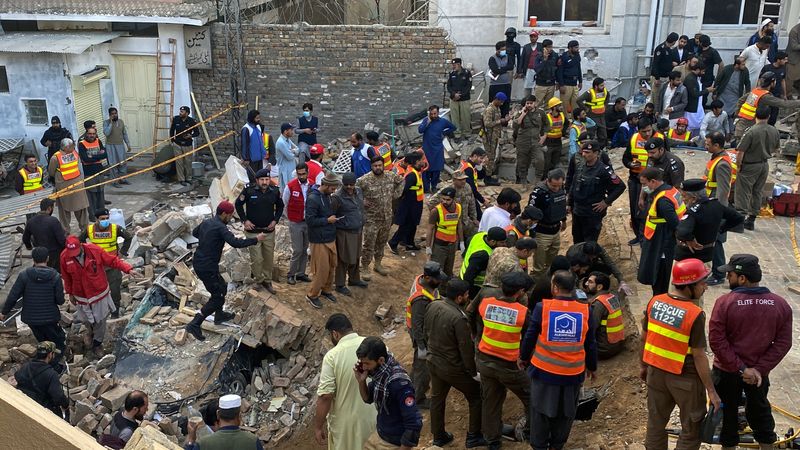 Explosion in pakistanischer Moschee